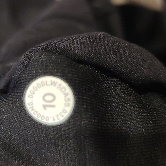 NWT Lululemon Align  28" Aqueous Emboss Black - Picture 8 of 9